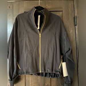 Lululemon Define relaxed fit jacket. Black with gold zipper so cute size 4